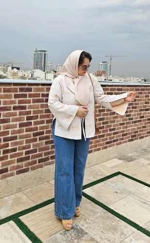 دوخت لباس سفارشی با مدل های اختصاصی  وآماده